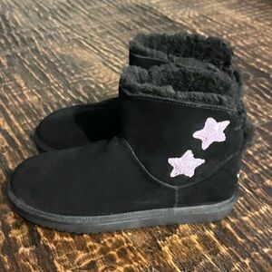 Koolaburra by Uggs girls short boots size US 5